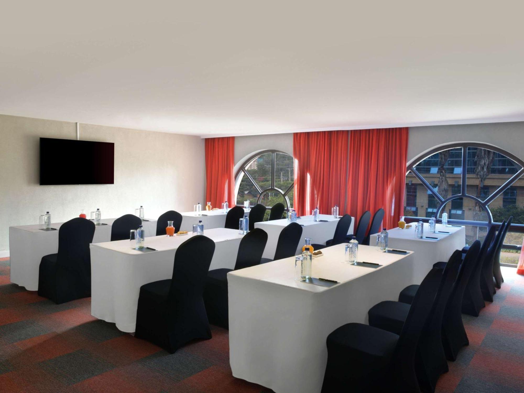 Hotel Pullman Nairobi Upper Hill Zewnętrze zdjęcie