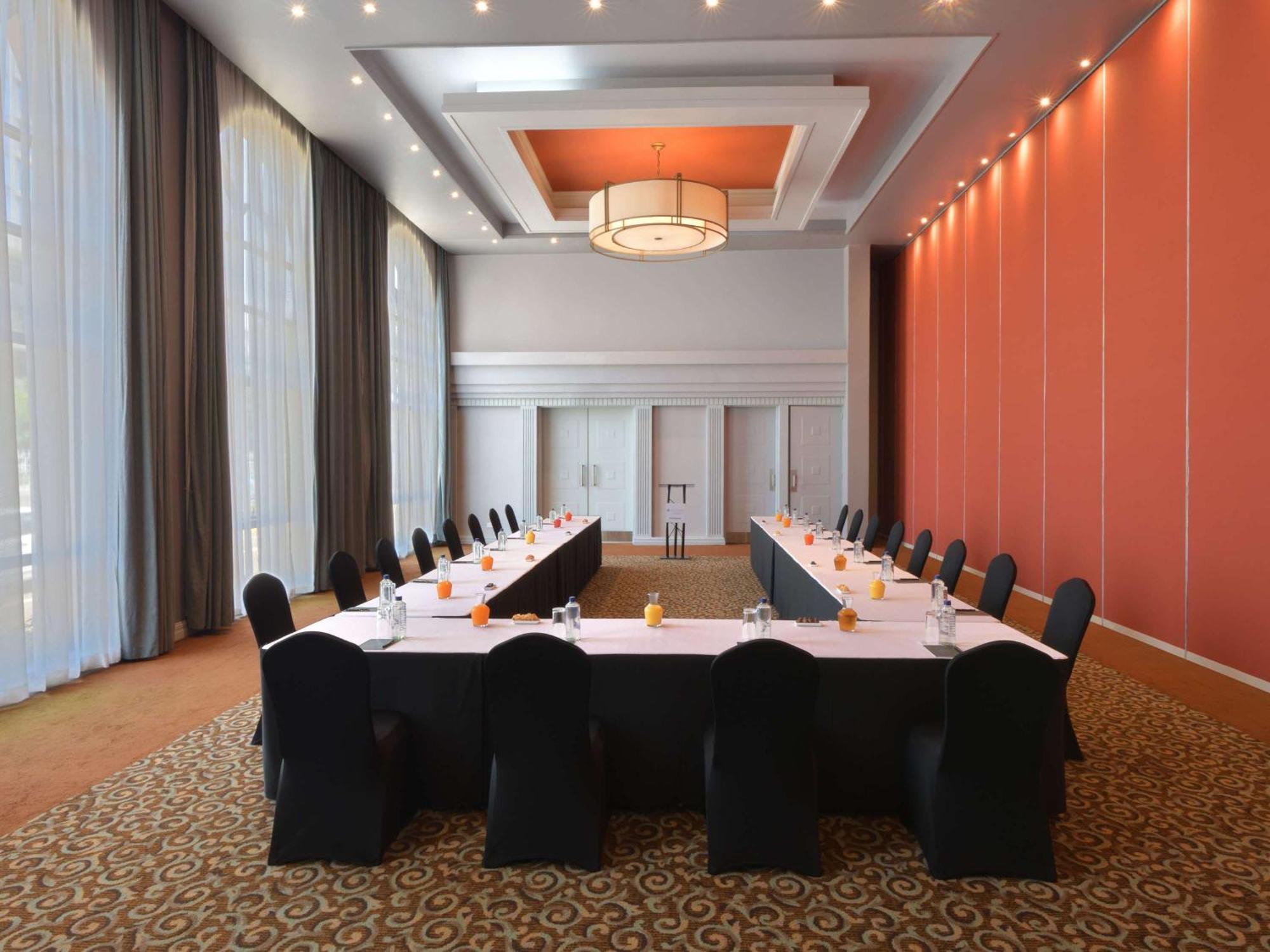 Hotel Pullman Nairobi Upper Hill Zewnętrze zdjęcie